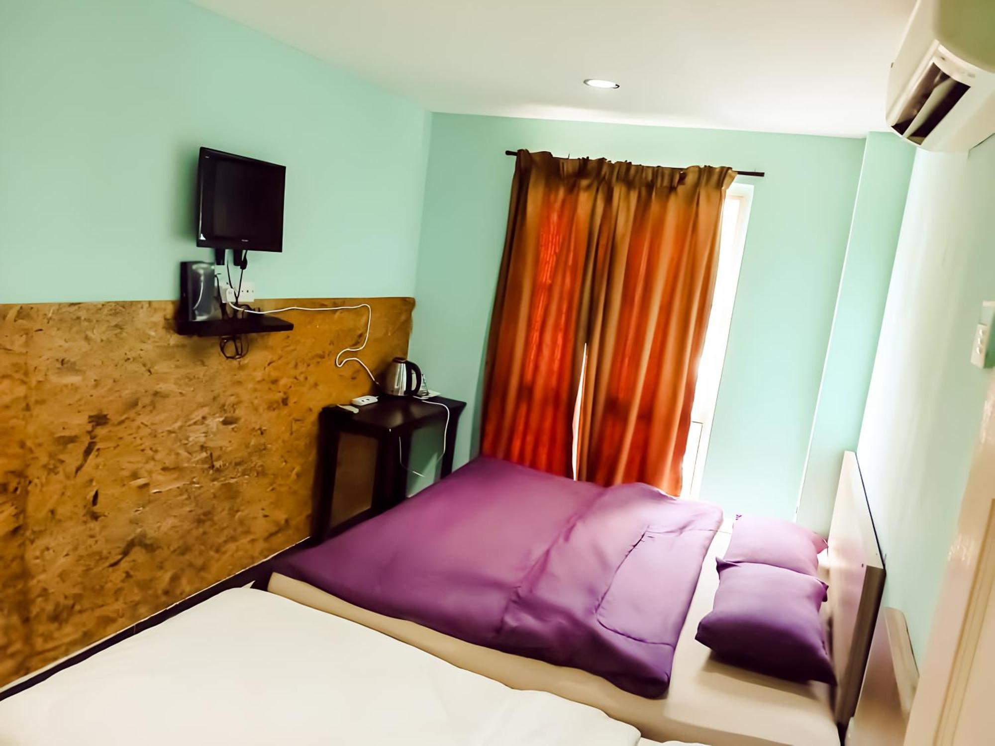 Brilliant Empire Hotel Малакка Экстерьер фото